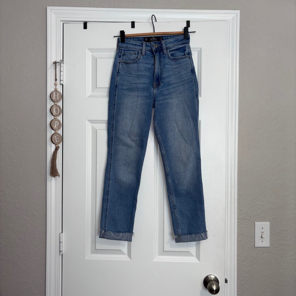 Hollister Vintage Stretch Ultra High-Rise Every Day Essential Mom Jean Sz 00S